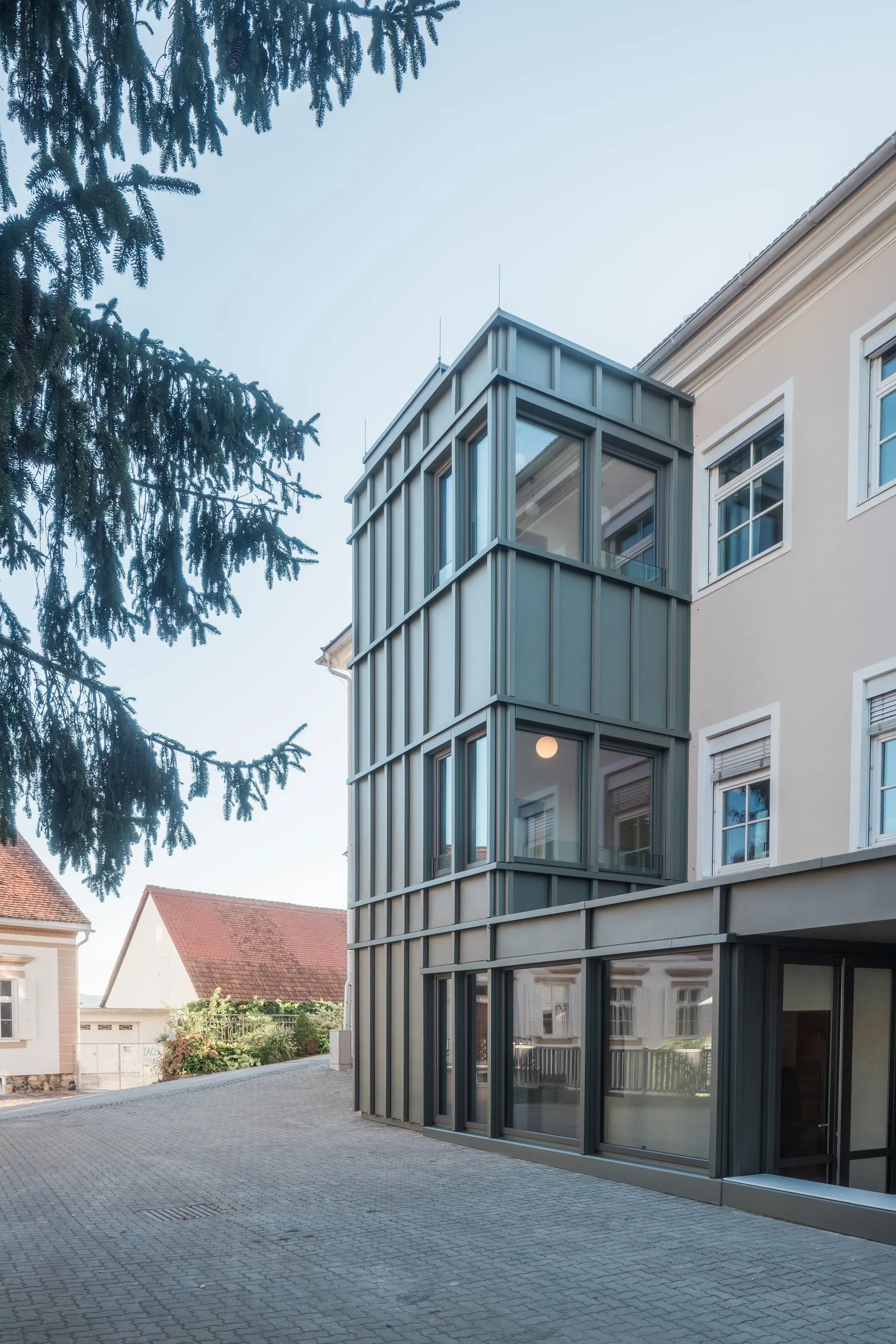 Primary School Straden / Gangoly & Kristiner Architects