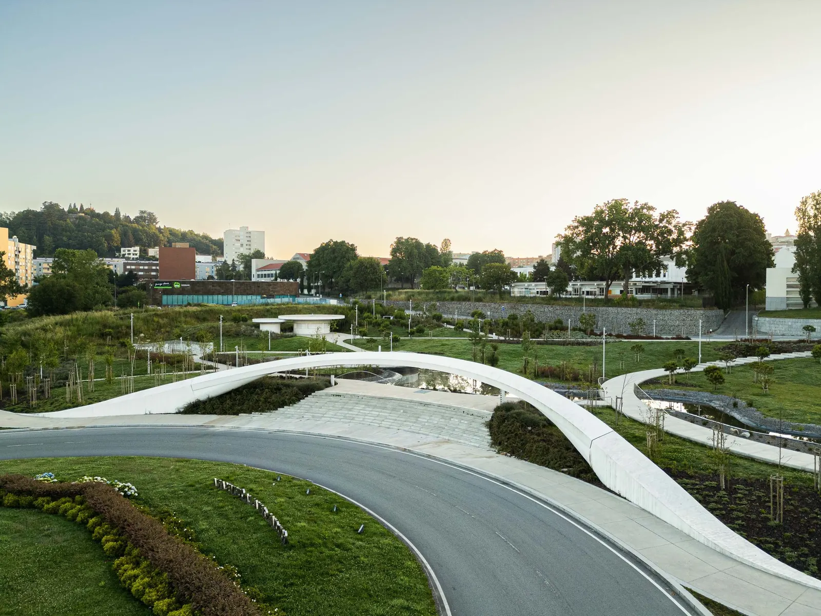 Gondomar Urban Park / Paulo Merlini arquitetos