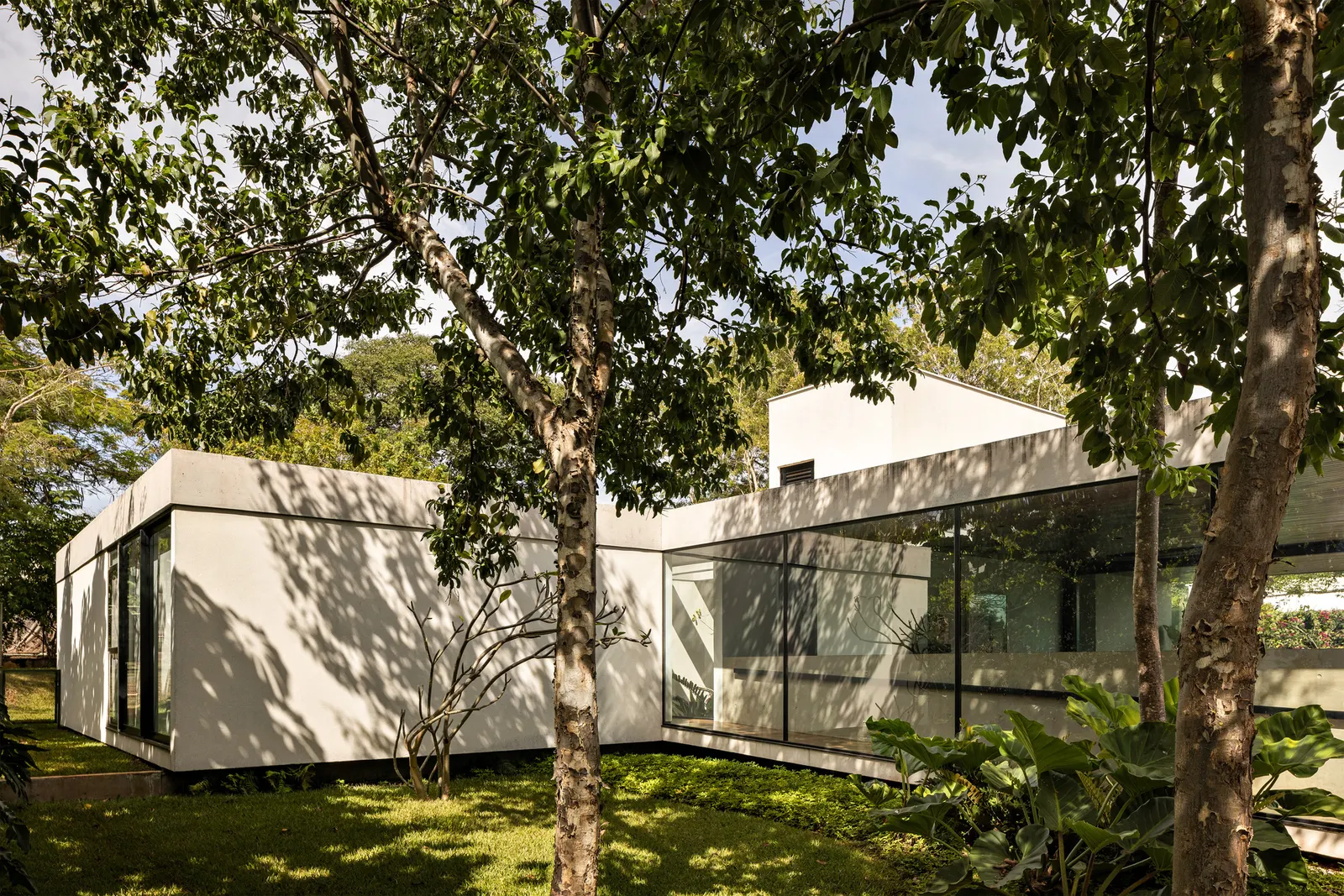 Varanda House / Esquadra Arquitetos