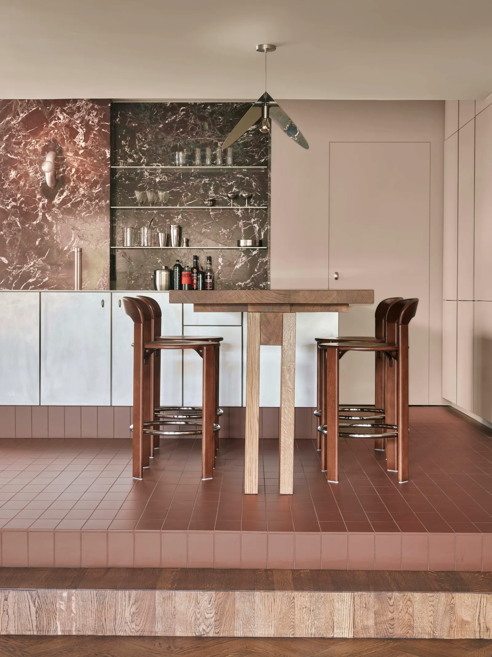 Home Herengracht / Studio Modijefsky