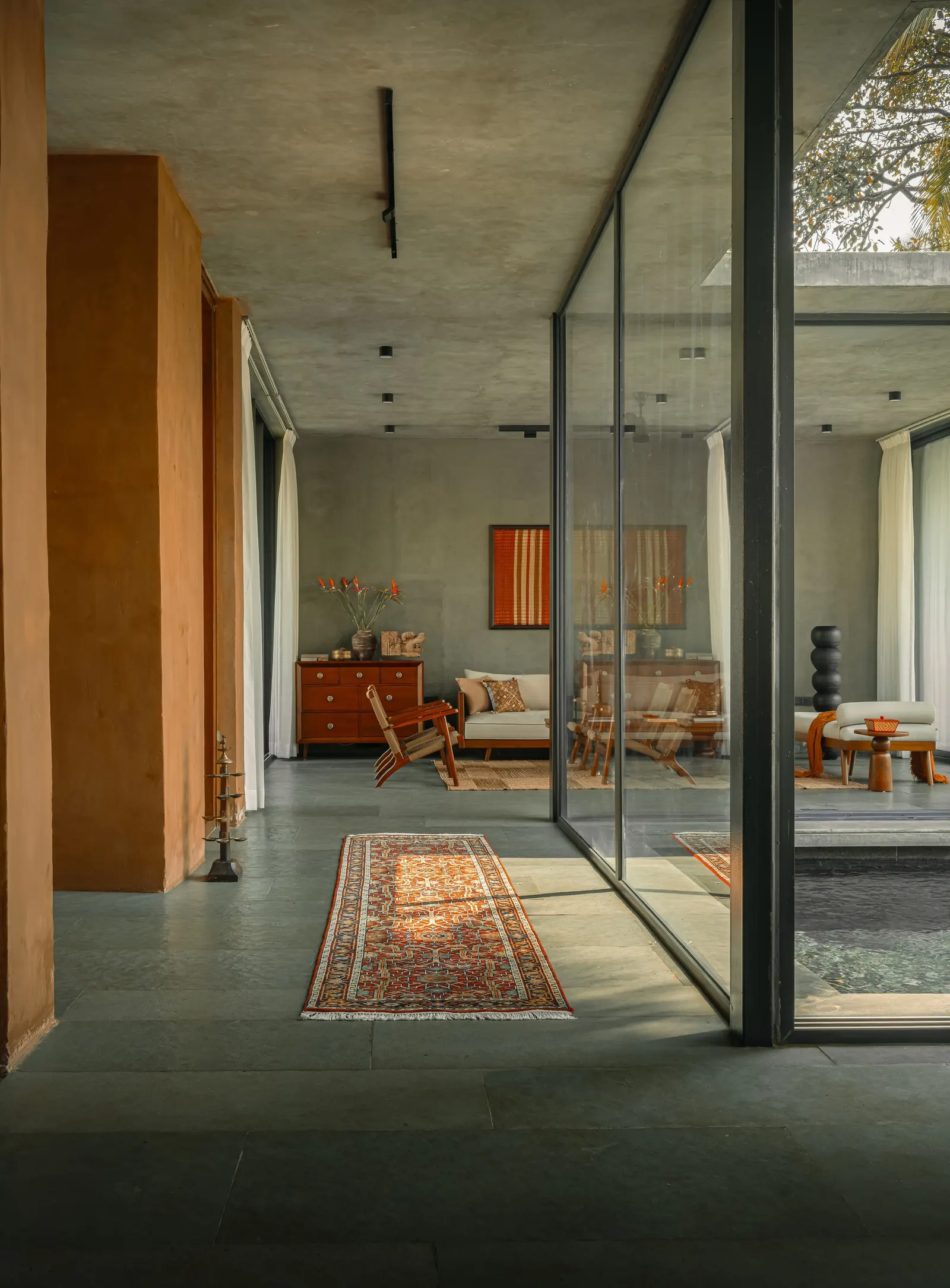 Aalok Farmhouse / Nodecraft Studio