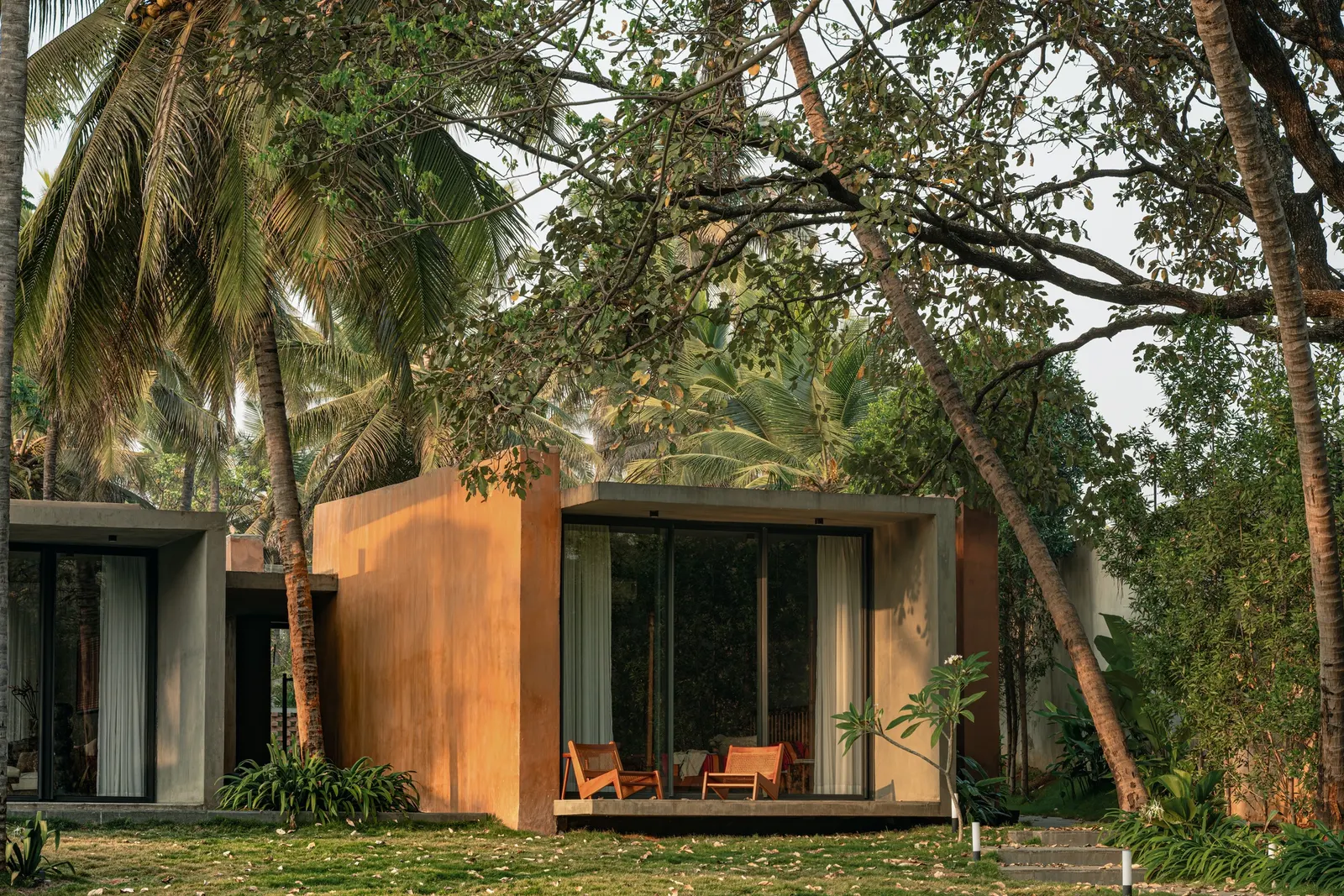 Aalok Farmhouse / Nodecraft Studio