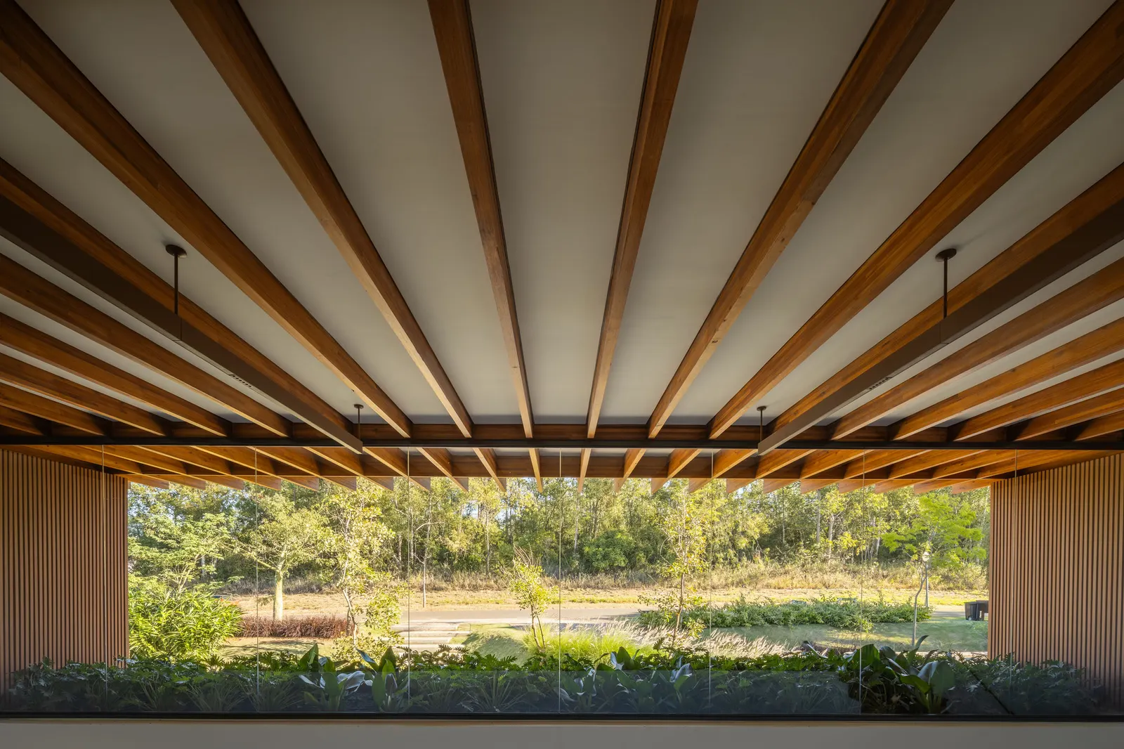 Дом D+J / Pablo Lanza Arquitetura