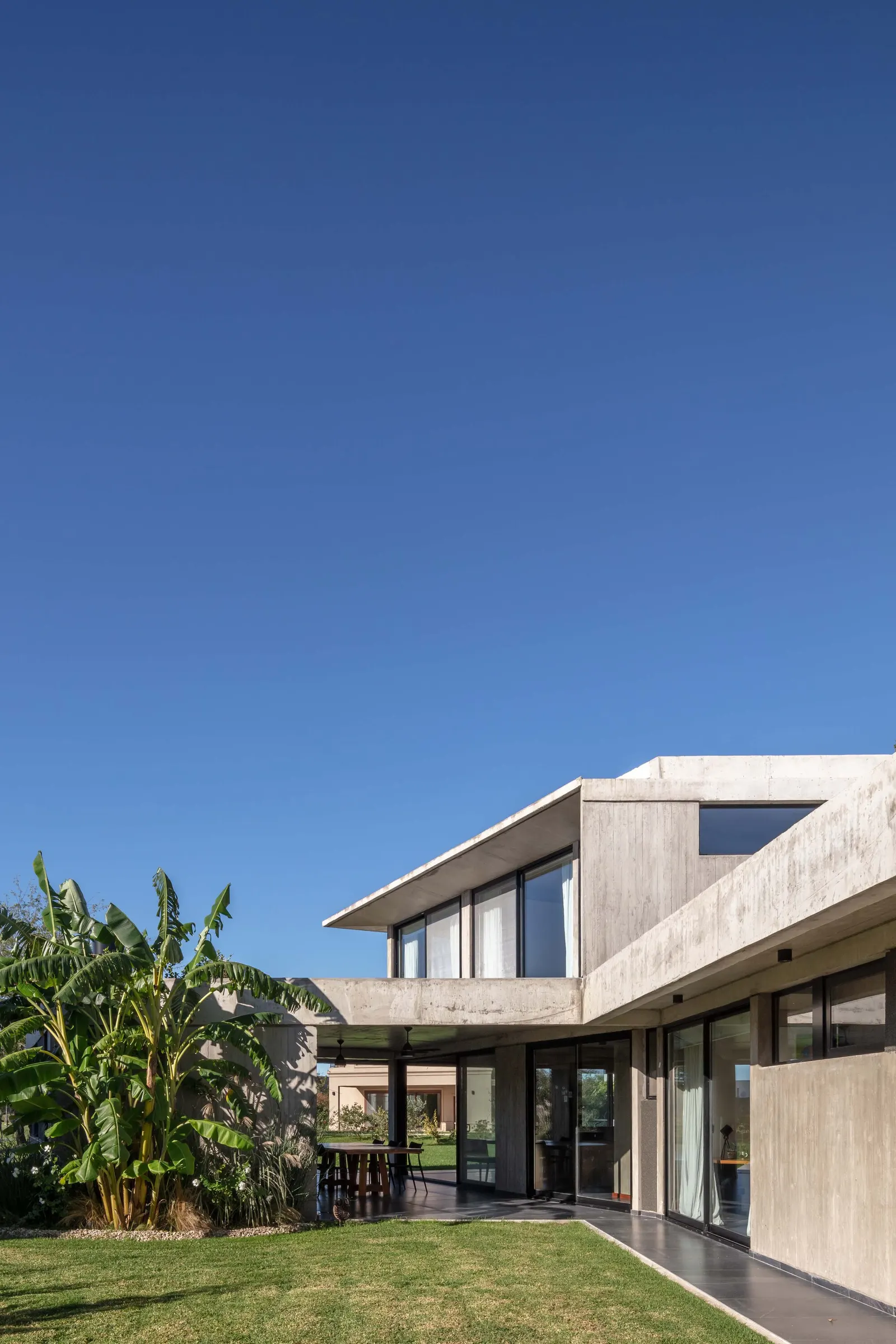 CCLM 280 House / Barbalaco Arquitectos