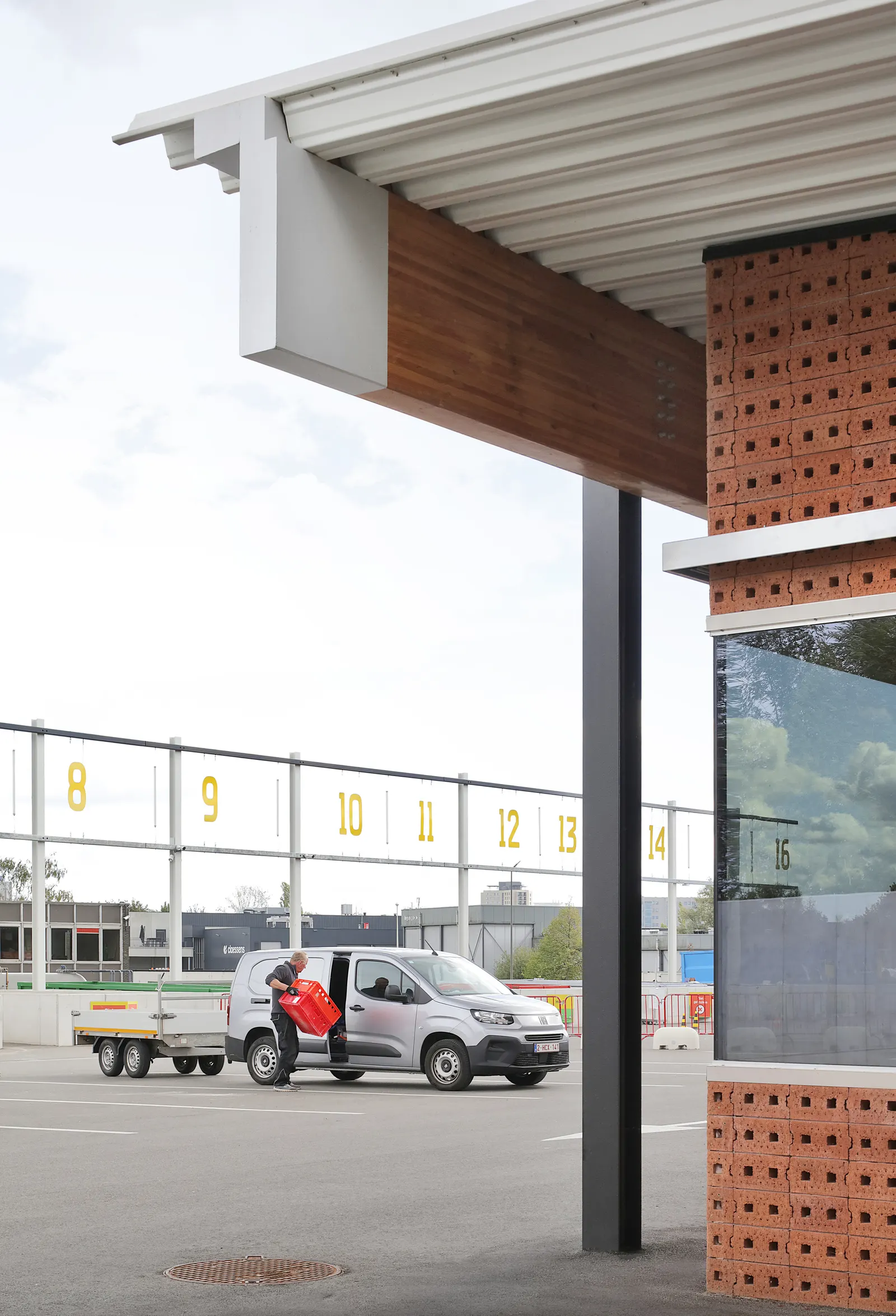Recycling Park / Bovenbouw: новый взгляд на муниципальную инфраструктуру переработки в Антверпене