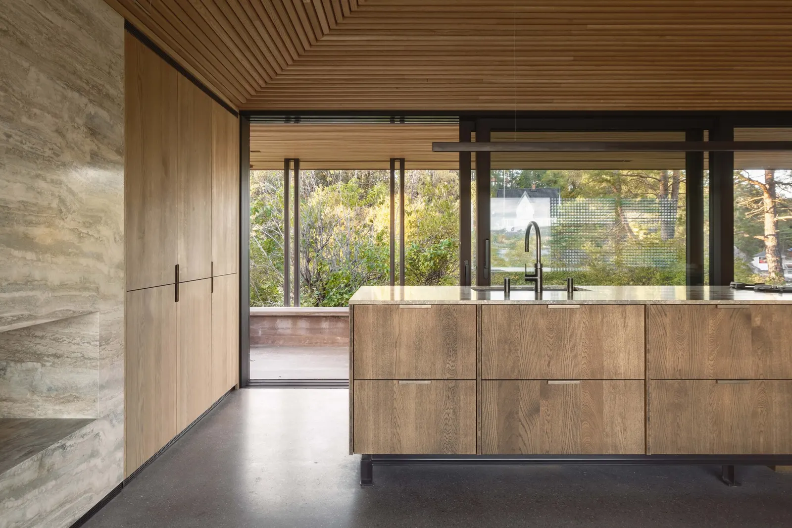 Cabin Ostøya / R21 Arkitekter — новая кабина на острове Остёйя в рамках береговой защиты Берума