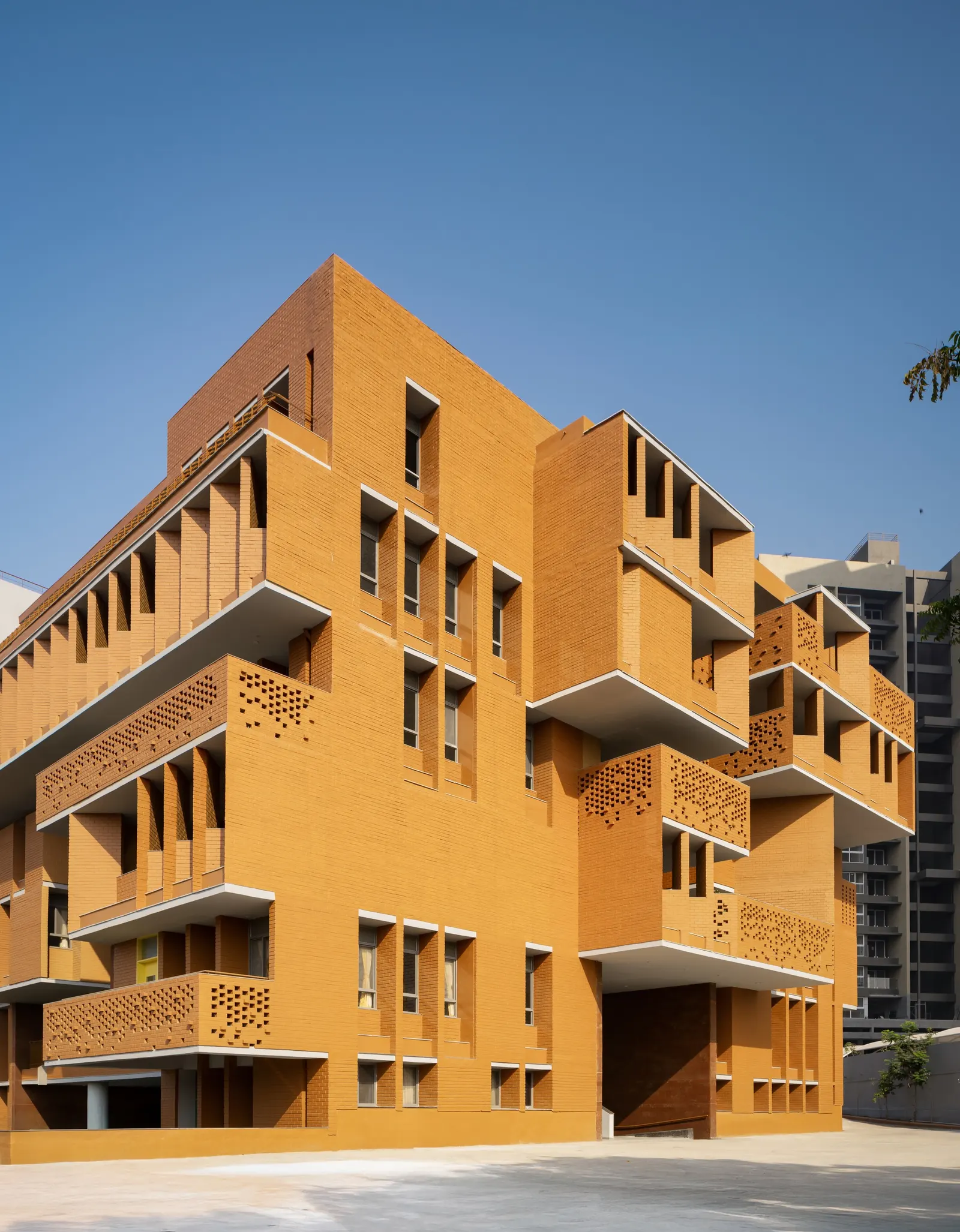 City Pride School / A Threshold