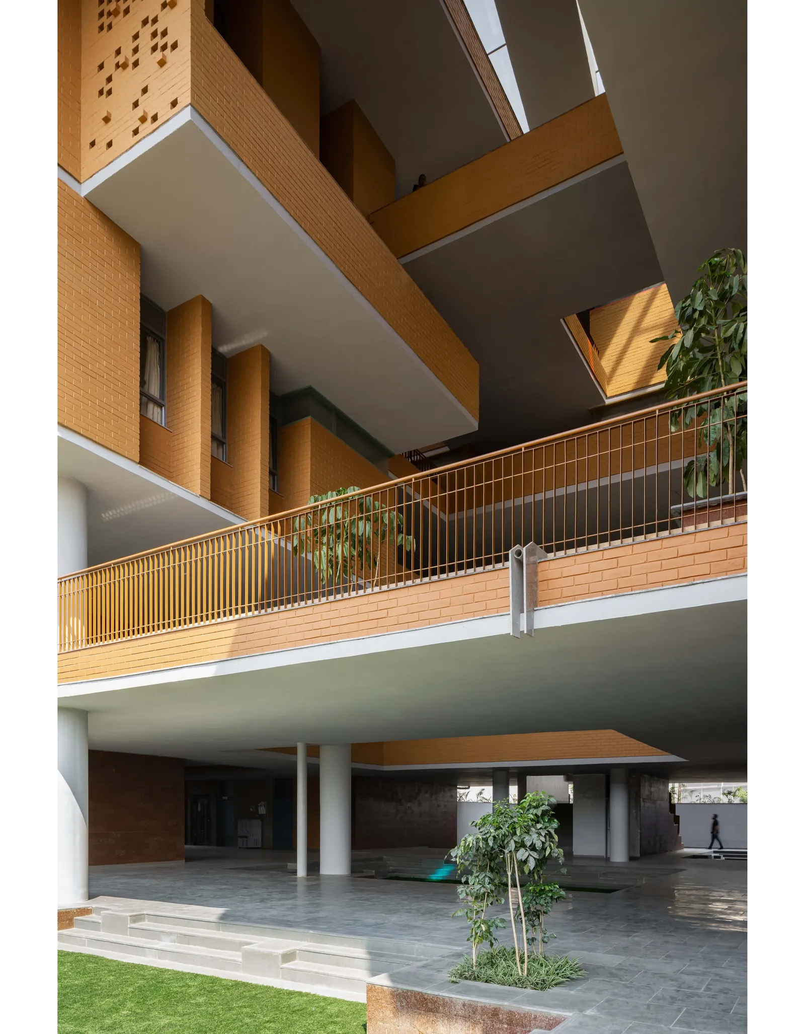 City Pride School / A Threshold