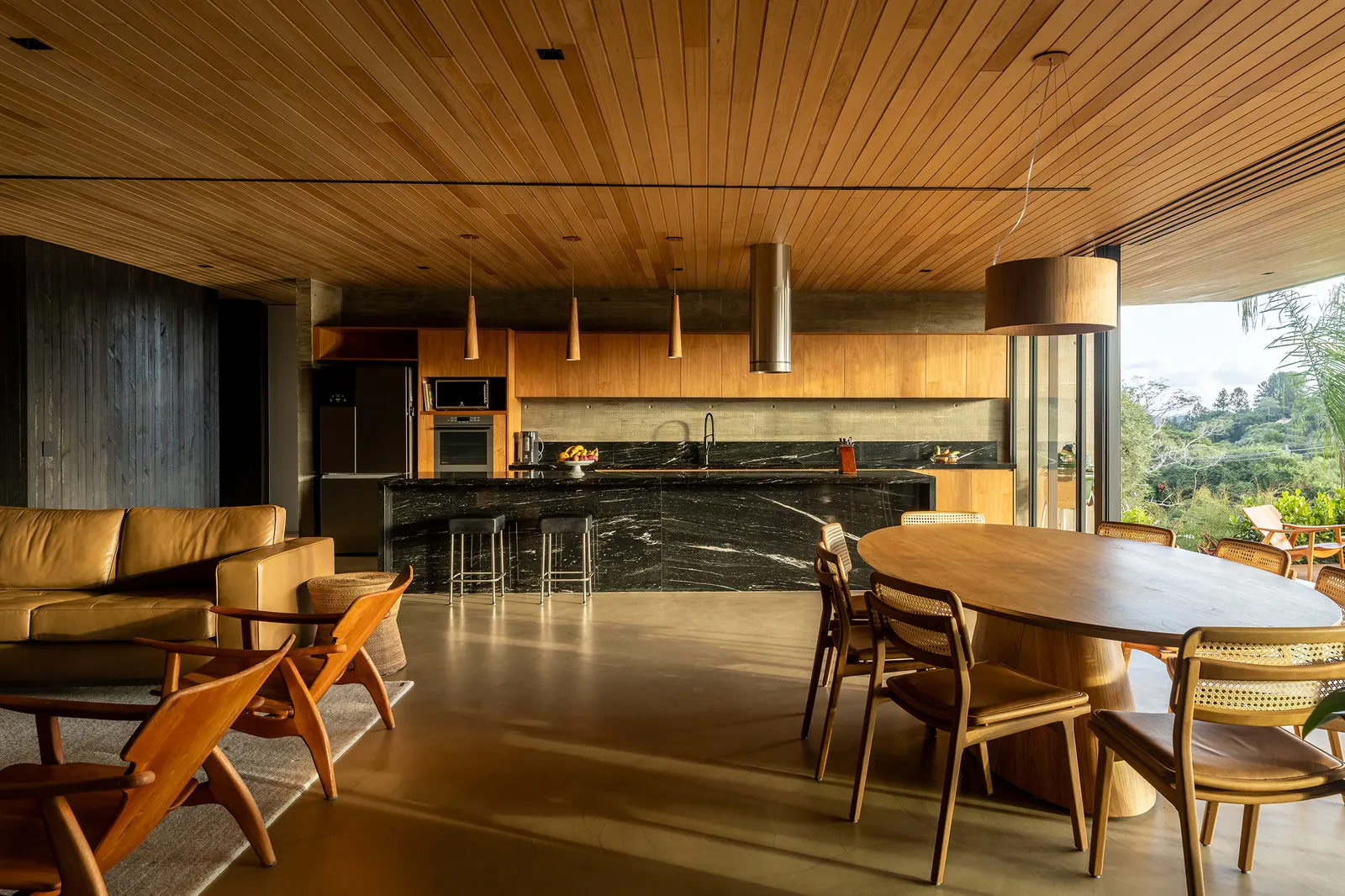 House 258 / Cornetta Arquitetura