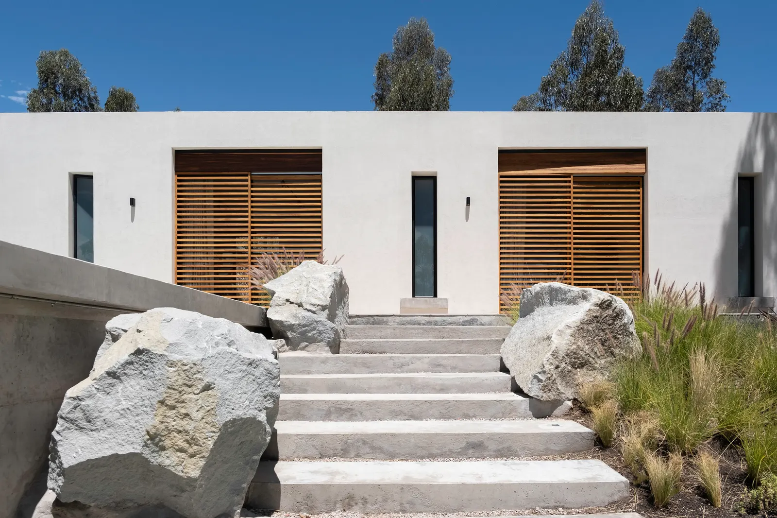 Вилла «San Isidro» / MACCCONSTRUCCIONES / APLUS
