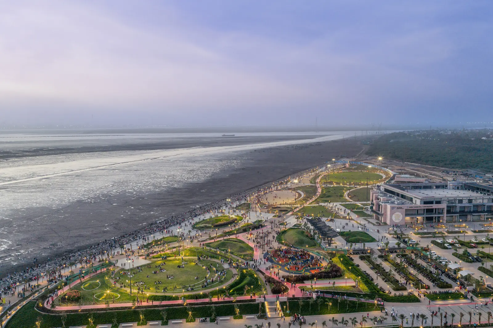 Dumas Sea Face Masterplan / INI Design Studio