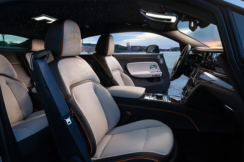 Rolls-Royce Spectre Series II в Стокгольме: больше хода, скорости и ручной отделки