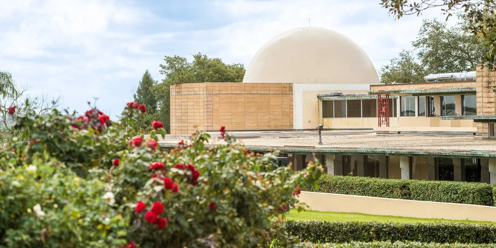 Возвращение звезд под купол: восстановлен планетарий Miller в Florida Southern College
