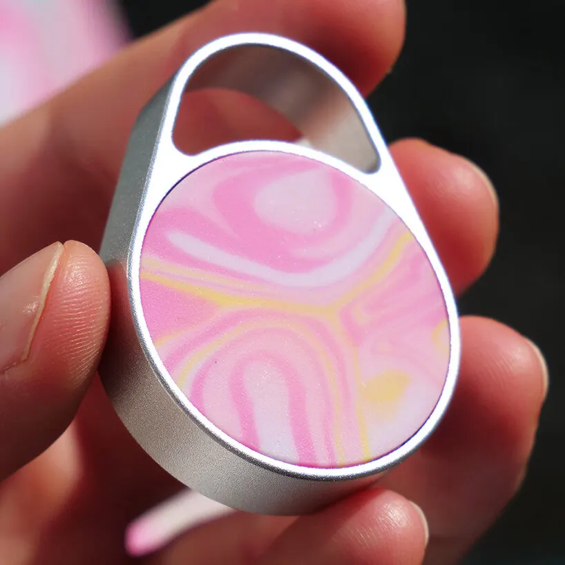 Барби из прошлого может стать marbled speaker от gomi