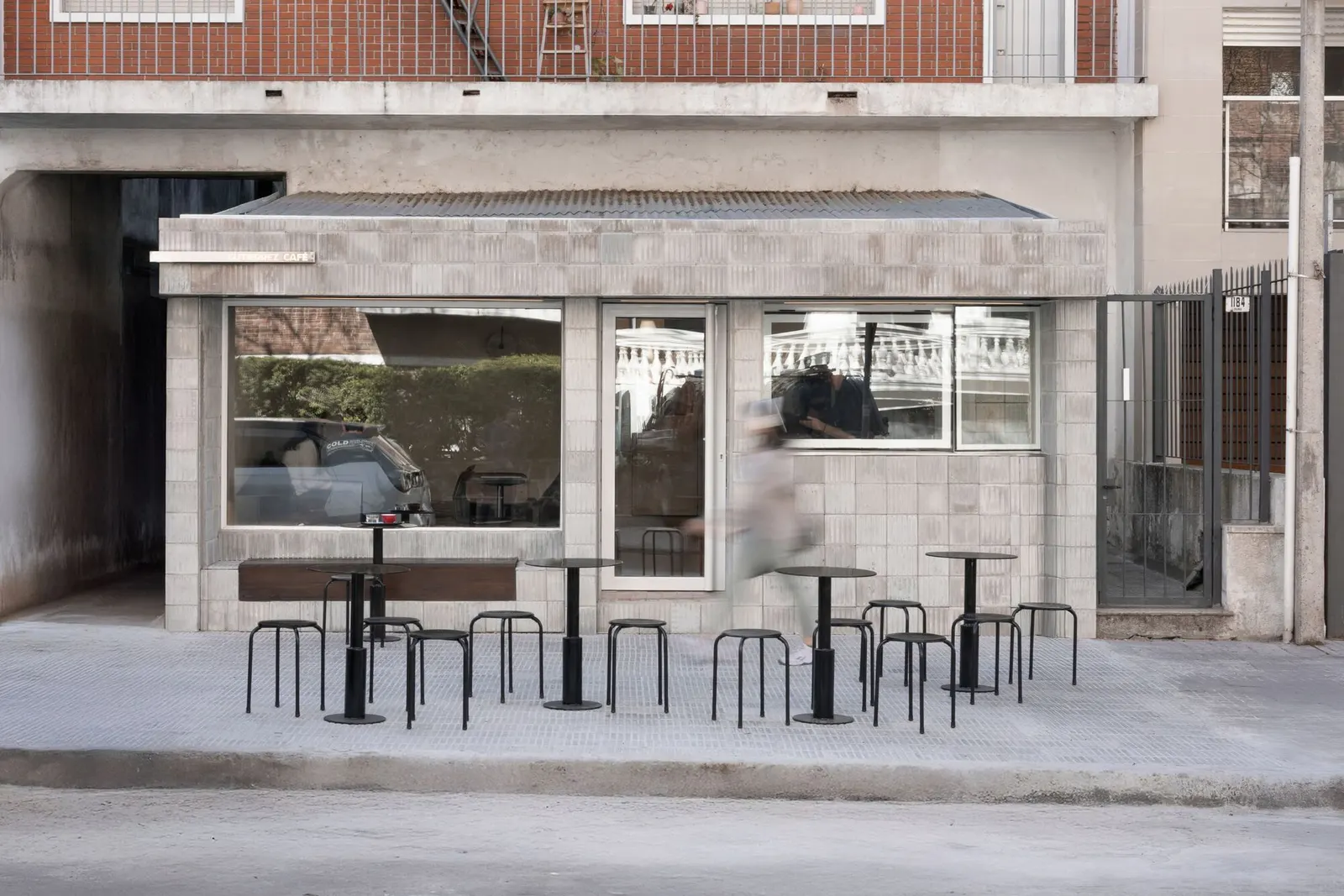 Gutiérrez Café / Toro Arquitectos — кафе в Пунтосе, где архитектура стала частью гастрономического опыта