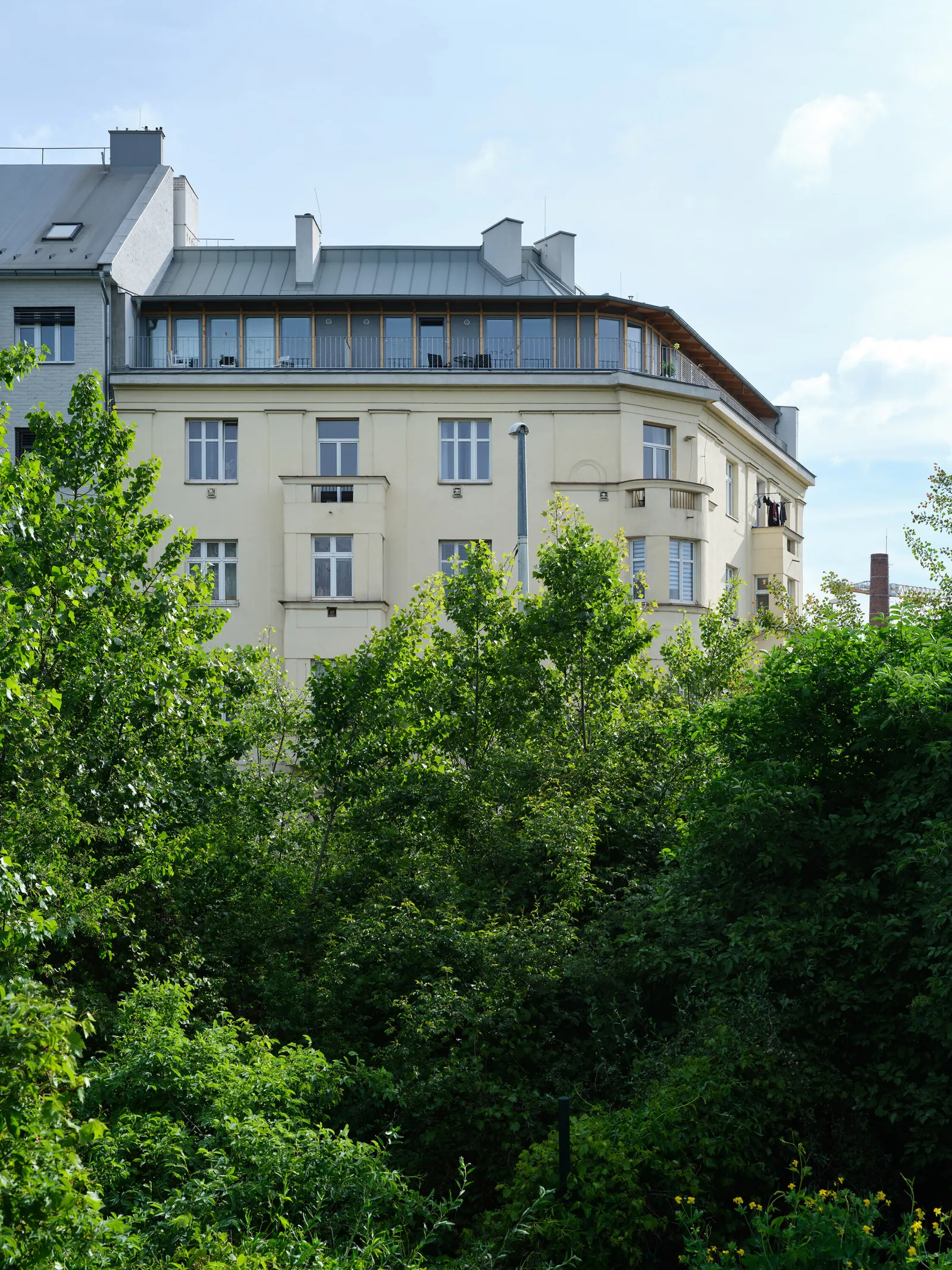 Harfa Rooftop Extension / matěj šebek architekti