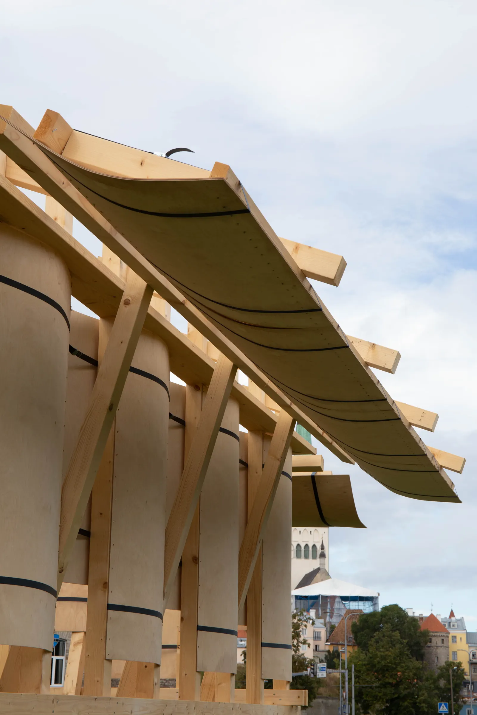RESONANCE — инсталляция Таллиннской архитектурной биеннале от Aru Ma-Architects