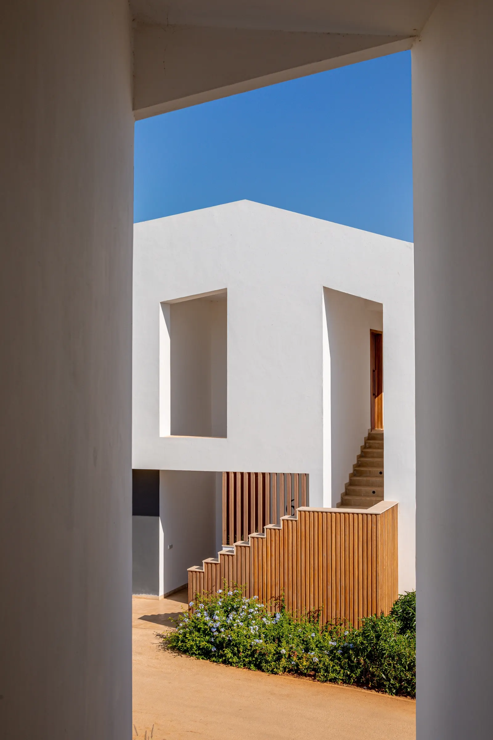 Kenitra Socio-Cultural Center / AGA STUDIO: культурно-общественный центр в ландшафтном парке Кенитры