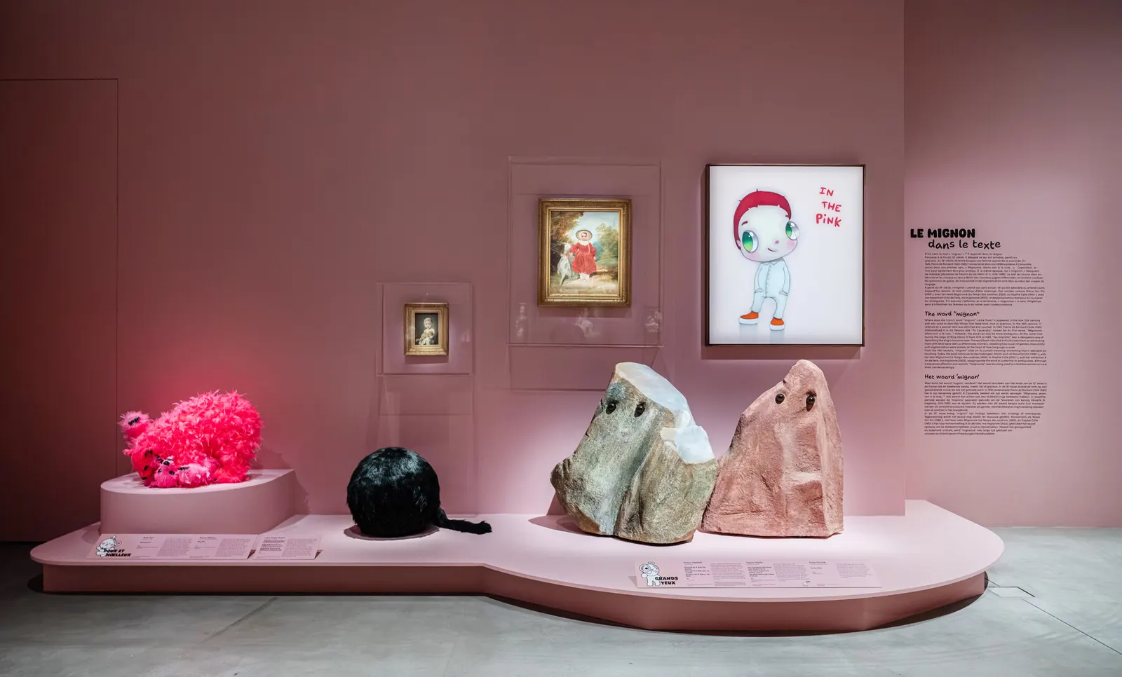 «So Cute! The Art of Happiness» в Louvre-Lens исследует историю милоты от древности до современности
