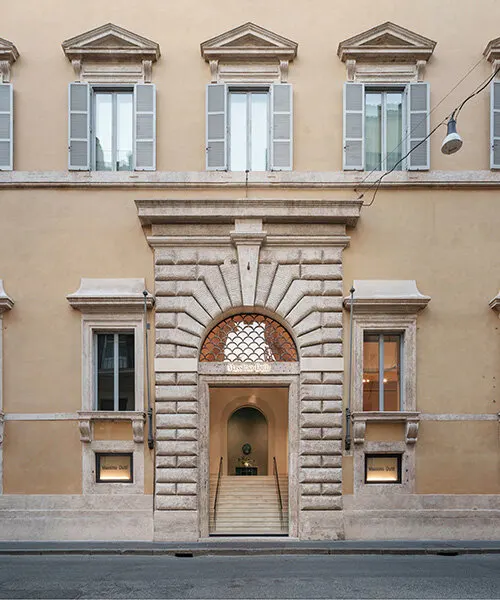 Massimo Dutti открыл флагманский магазин в римском Palazzo Ruspoli