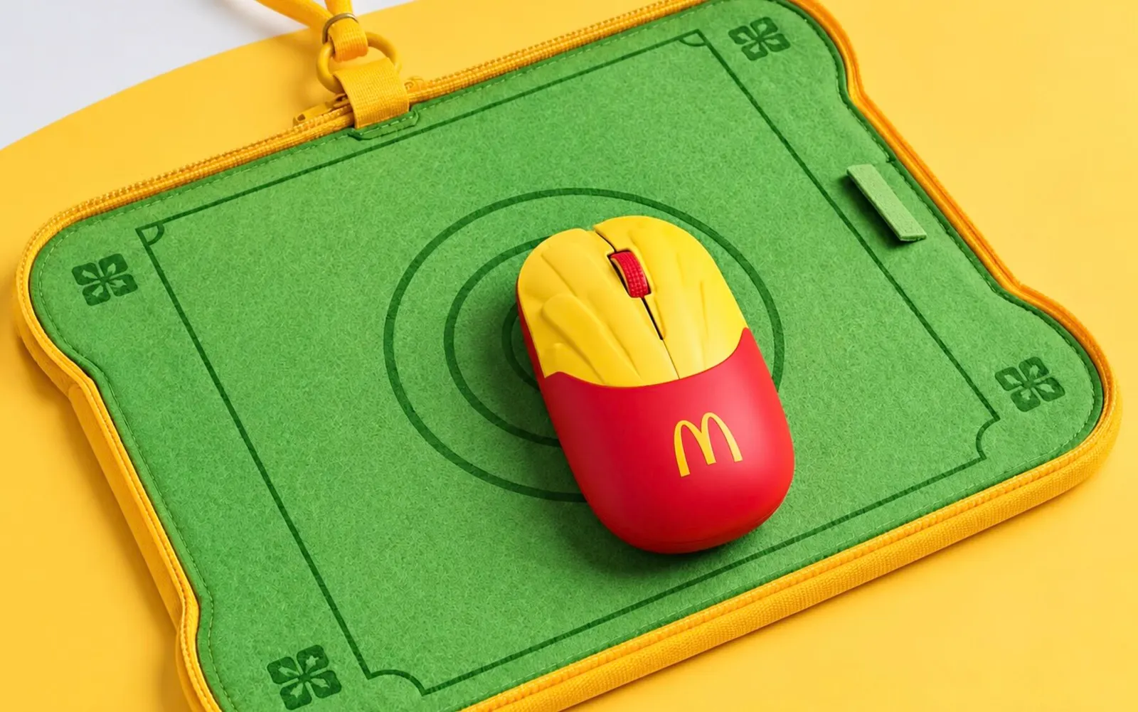 McDonald’s China и Lenovo превратили переработанные игрушки Happy Meal в беспроводную мышь в форме картофеля фри