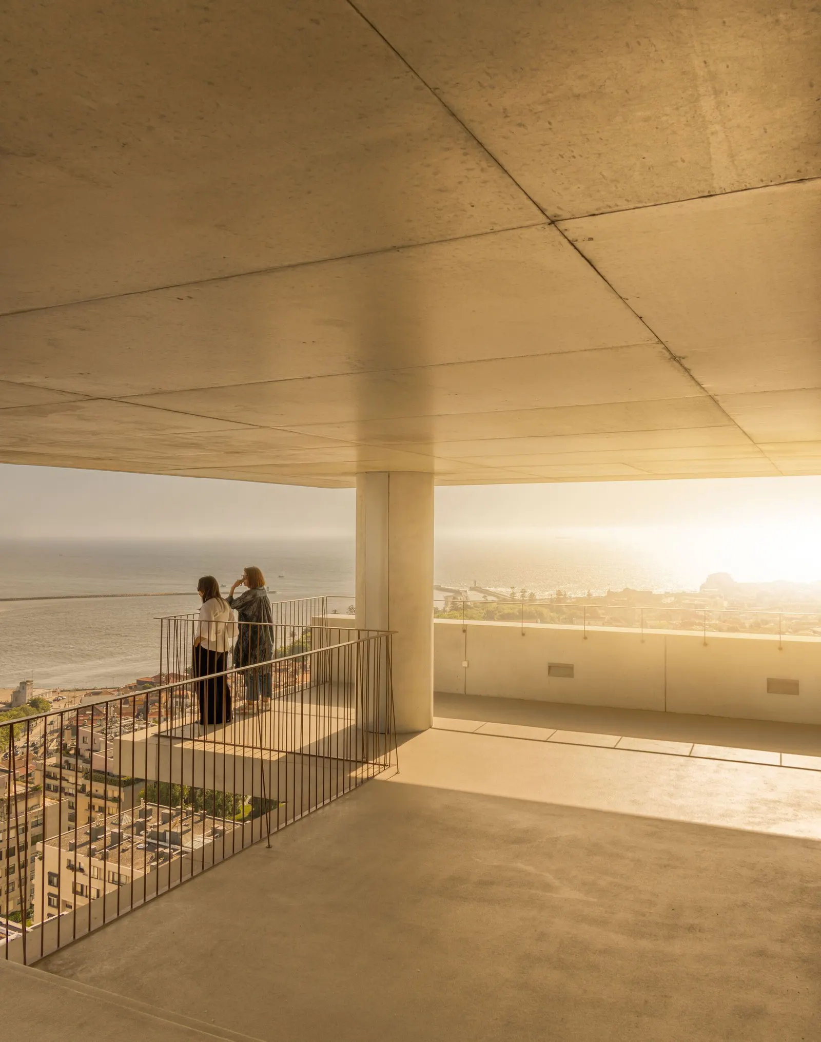Miramar Tower / OODA