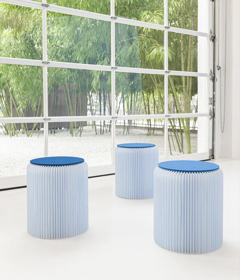 molo представила sloped softwall в синих оттенках glacier и deep blue