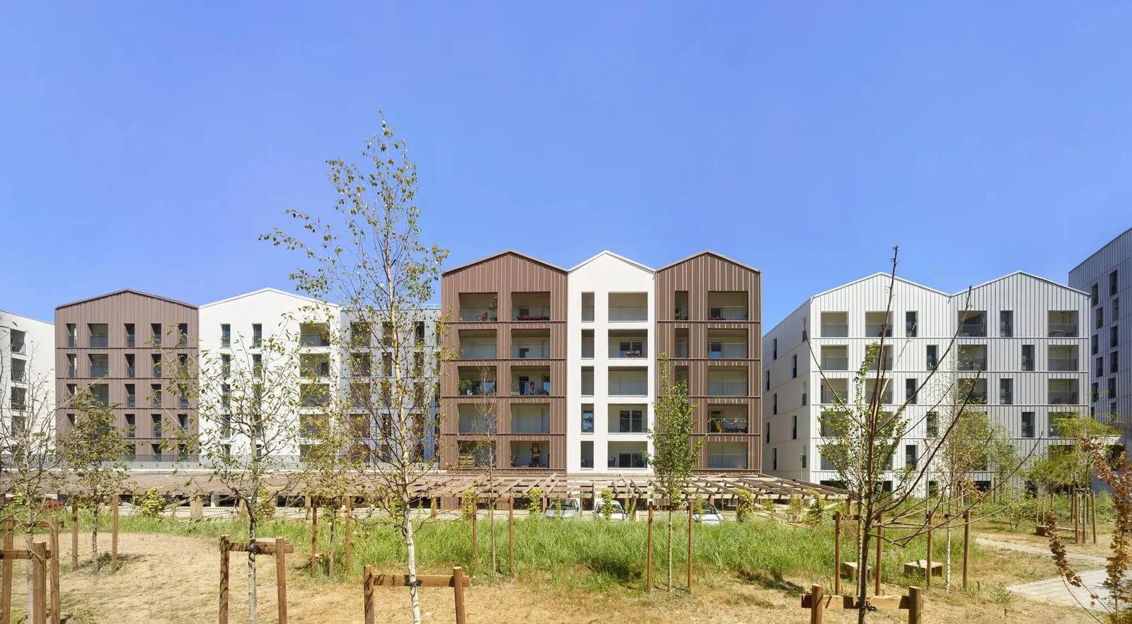 Novéo от Taillandier Architectes Associés: жилой комплекс в зоне Bassins à Flot в Бордо