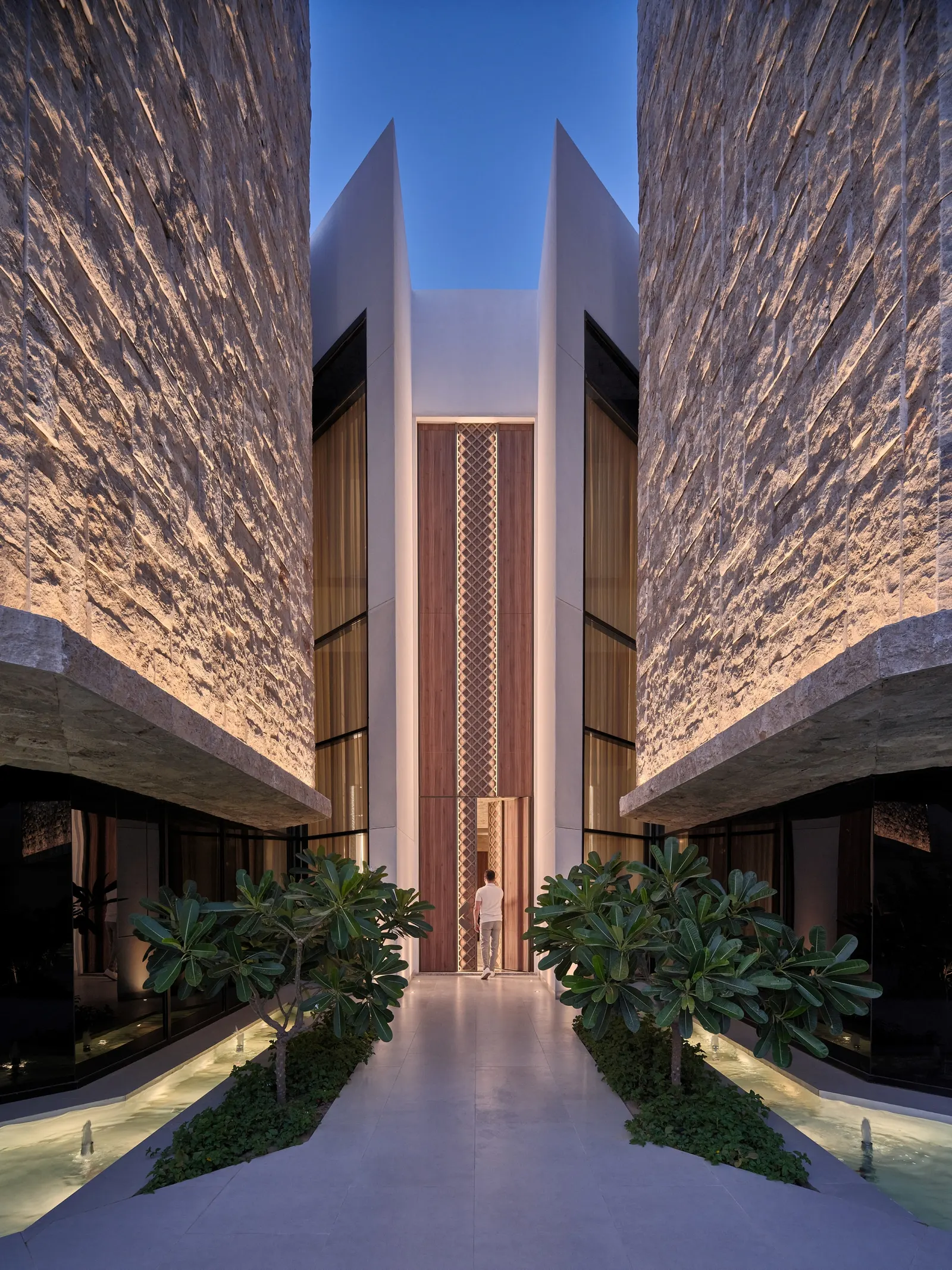 Resort Nasima / Studio Madouh — плавный маршрут между тремя независимыми объемами в Кувейте