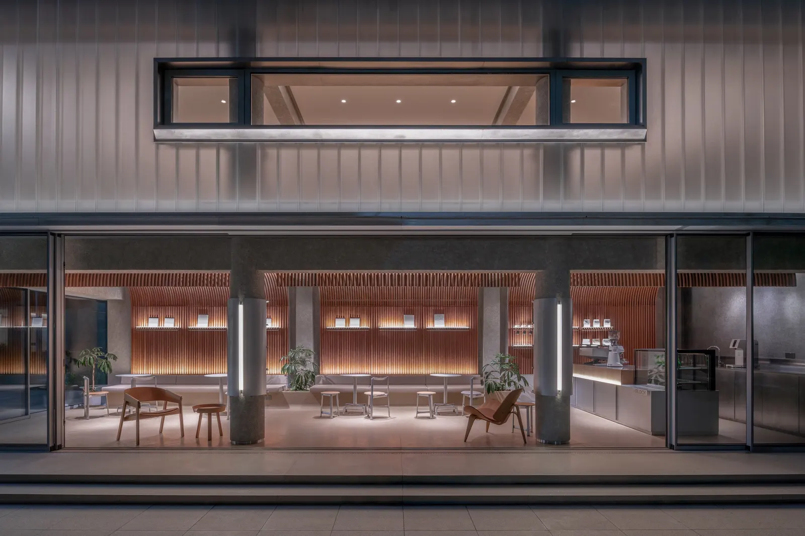 The Nimbus — uBLOCK Healthcare Hospitality Lounge / LUKSTUDIO