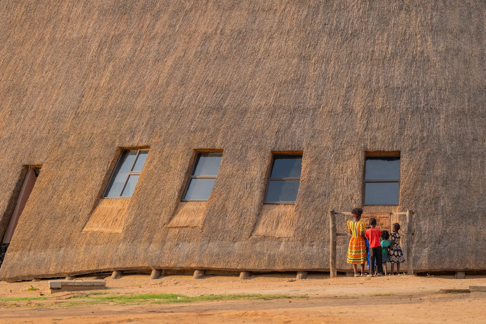 Umodzi Epicentre Community Center / Kamuna Design Studio