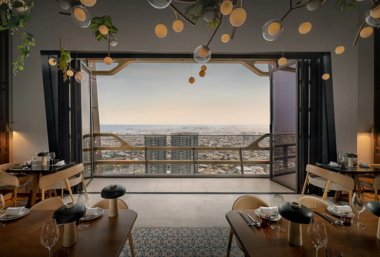 Wasl Tower / UNS — многофункциональная башня в центре Дубая