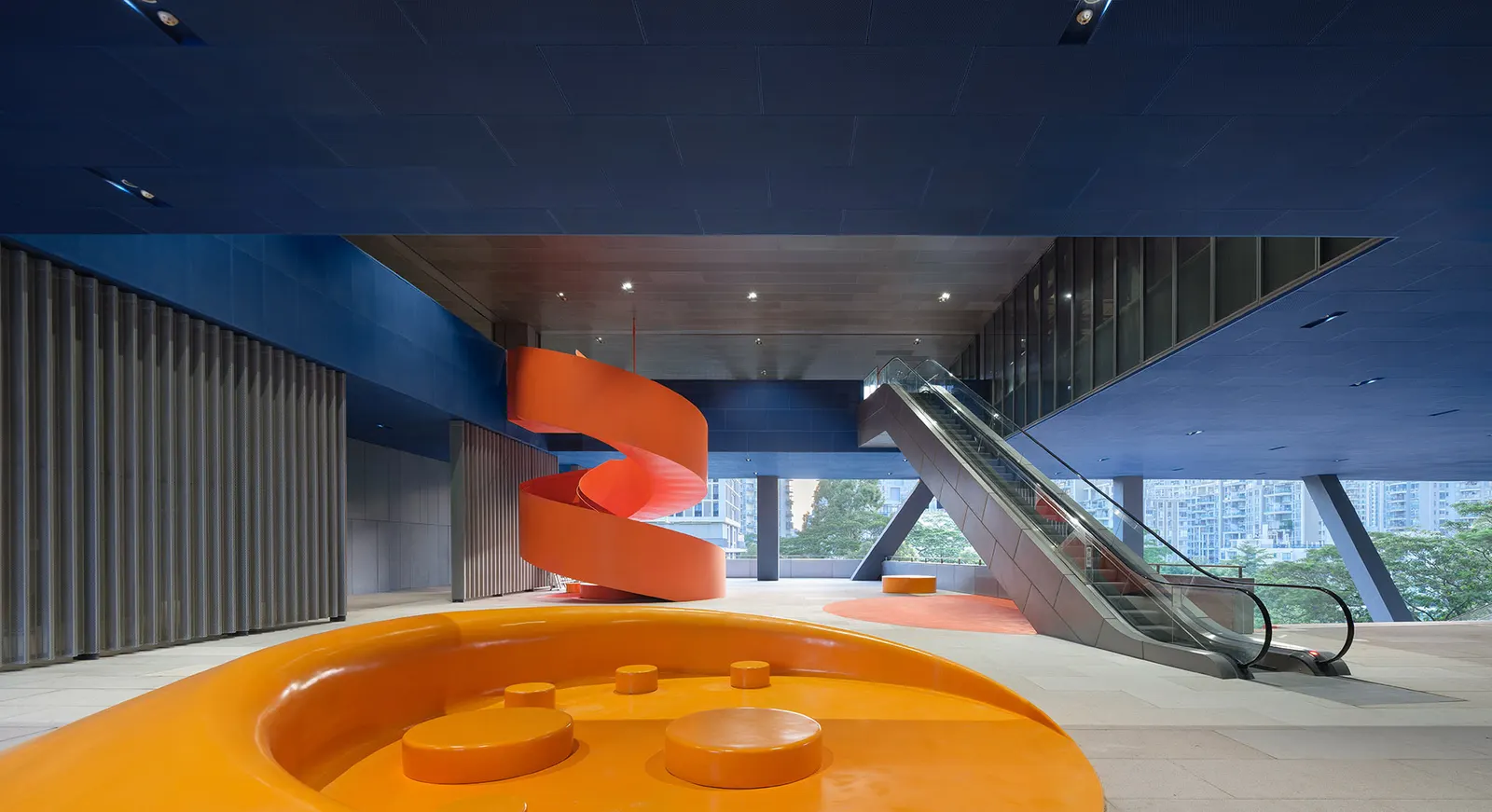 Yuehai Culture and Sports Center / MENG YAN | URBANUS